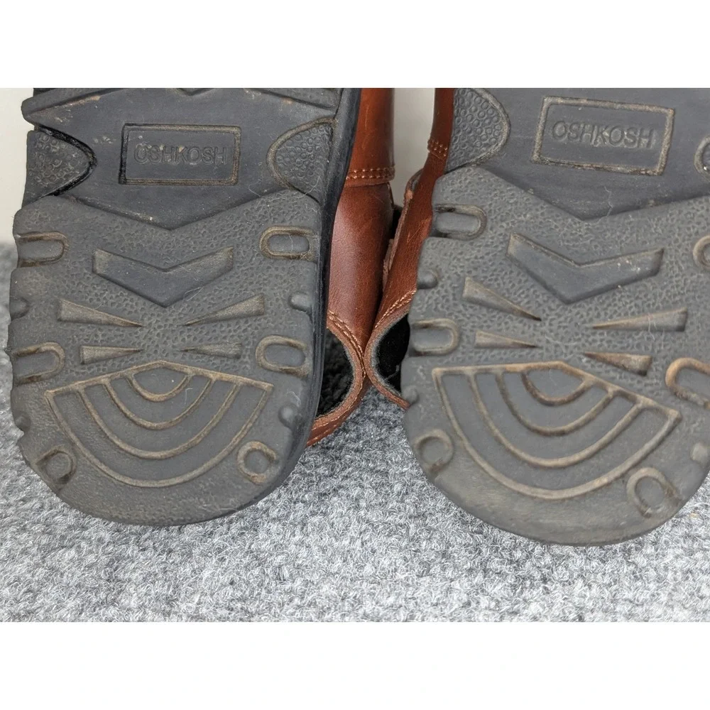 Oshkosh B'gosh Toddler Leather Tommy Sandals Size 10M Brown Hook & Loop‎ Buckle